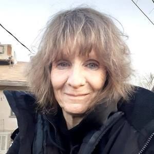 Meet your Posher, Marion